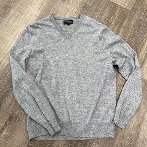 Banana Republic grey merino wool sweater